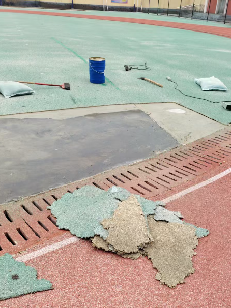 六盘水球场翻新维修补、球场翻新修补改造